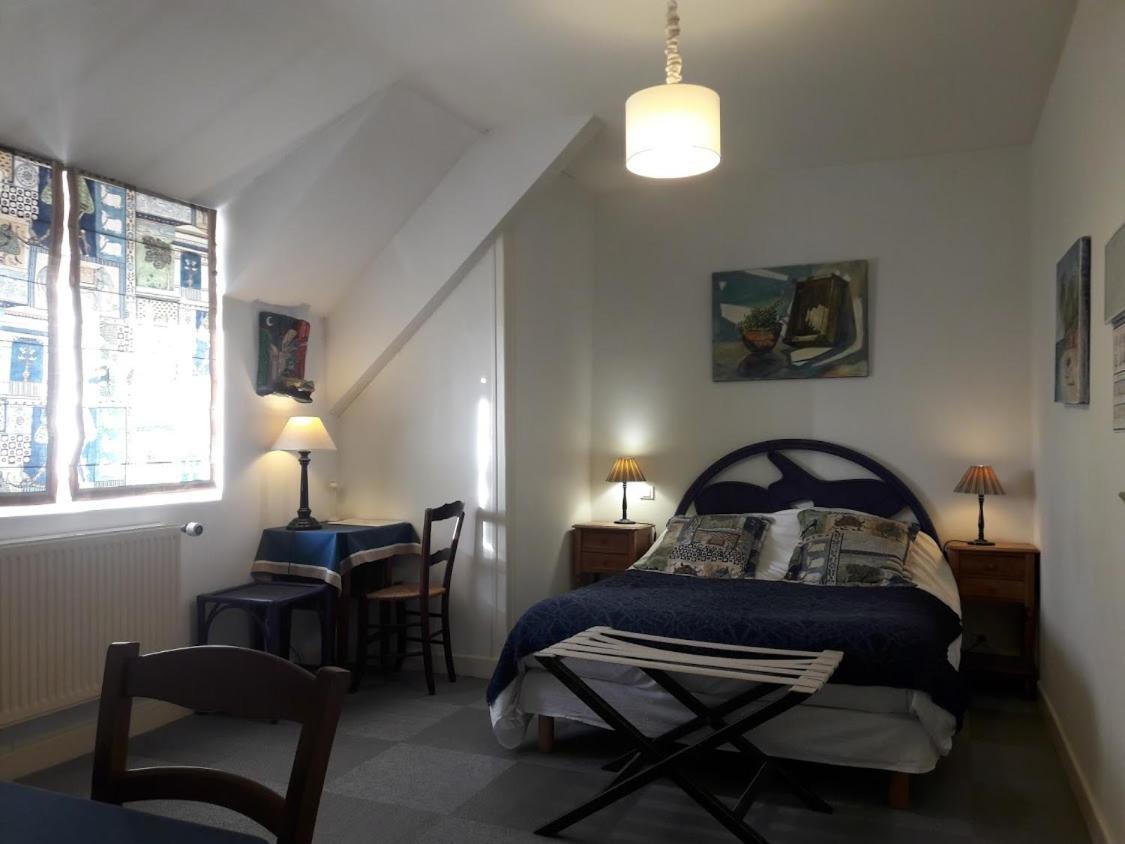 Logishotels Le Relais Du Quercy Meyssac Zewnętrze zdjęcie
