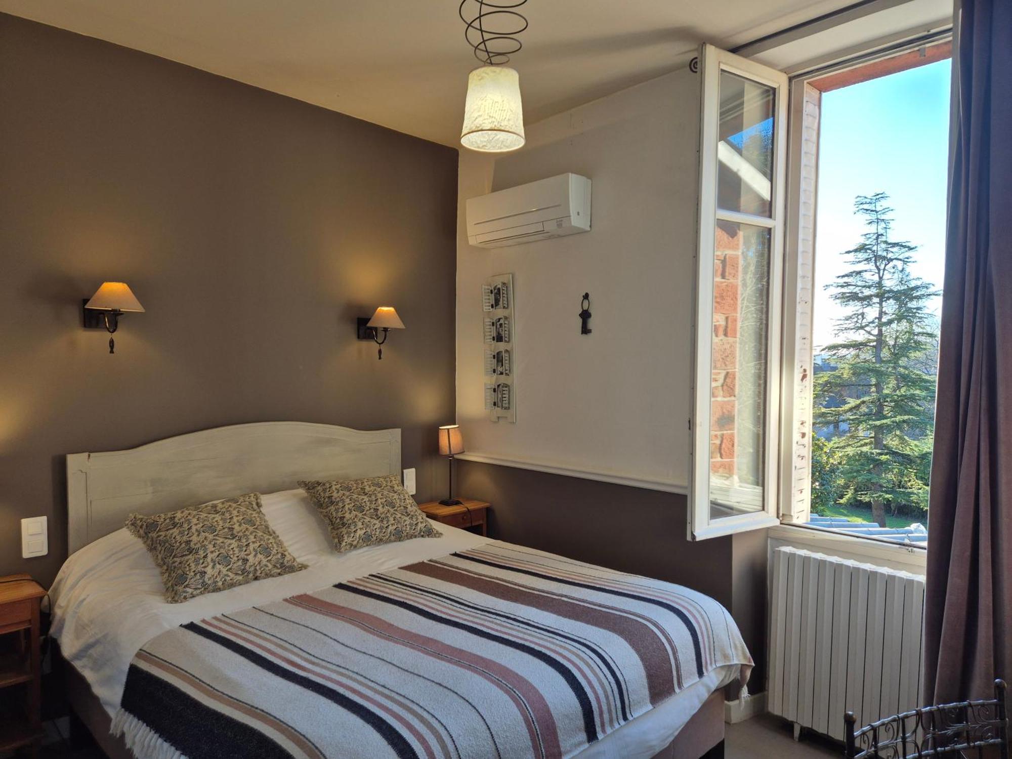 Logishotels Le Relais Du Quercy Meyssac Zewnętrze zdjęcie
