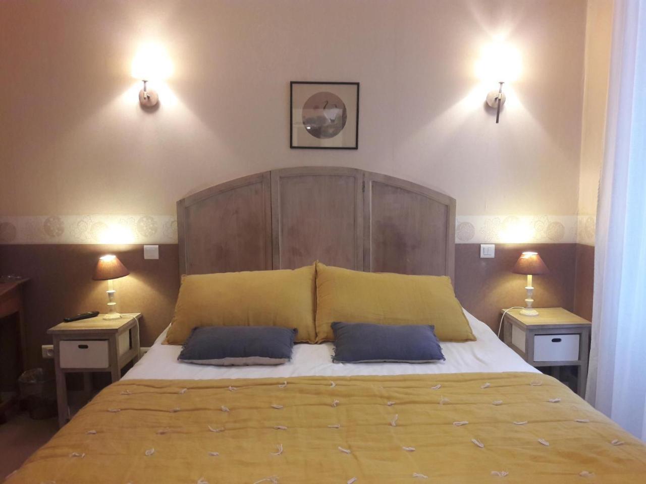 Logishotels Le Relais Du Quercy Meyssac Zewnętrze zdjęcie